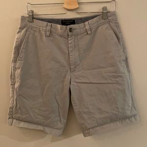Banana Republic- Men’s Aiden Short - Size 31
